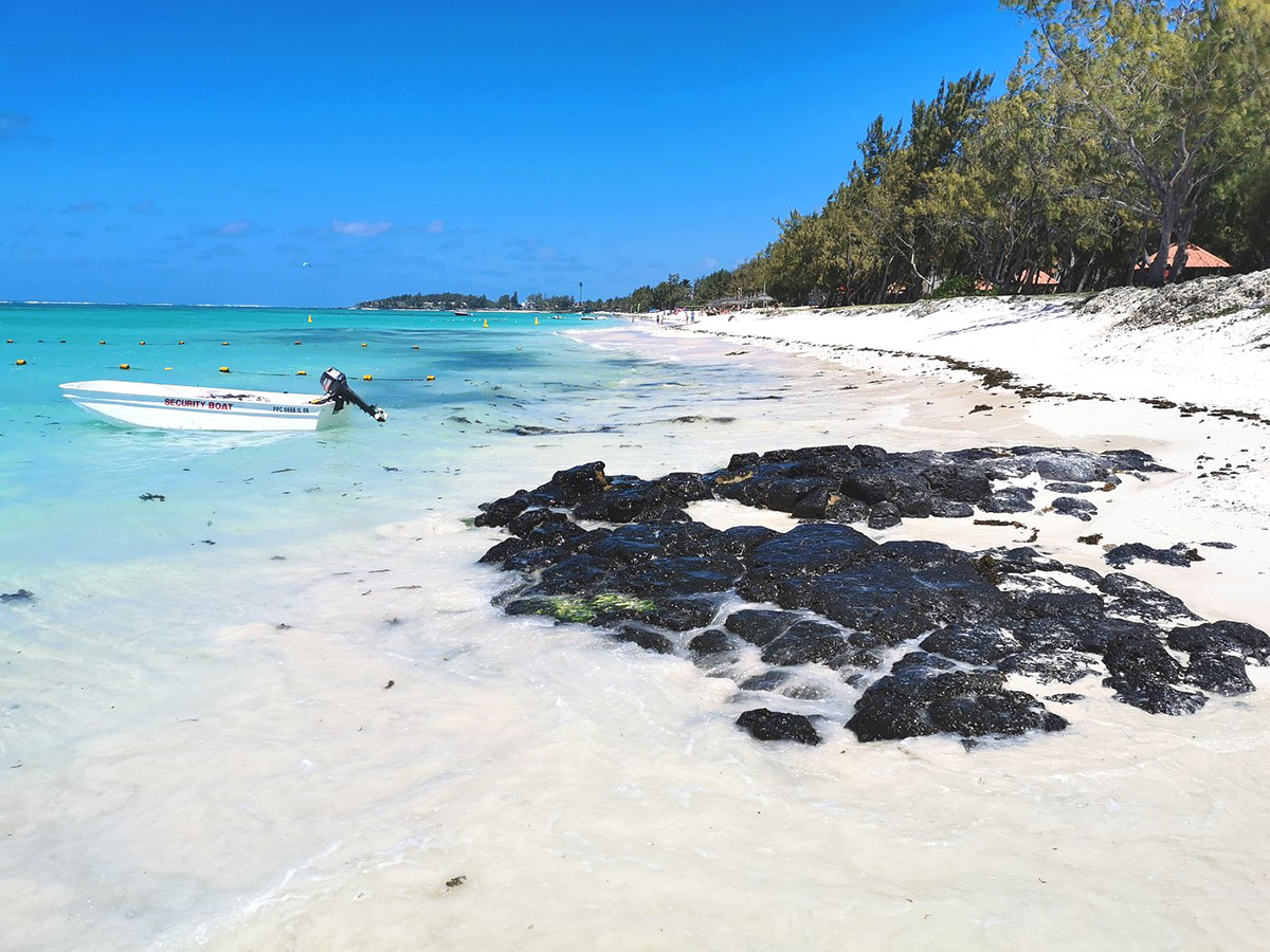 PAGE-Belle-Mare-8