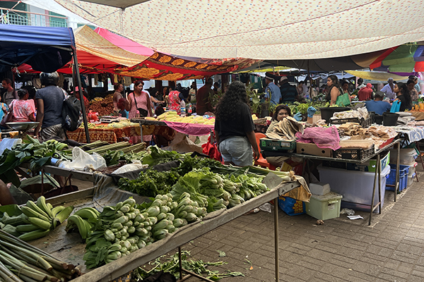 ART-marche-Mahebourg-1